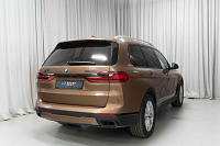 BMW X7- Миниатюра фото 3