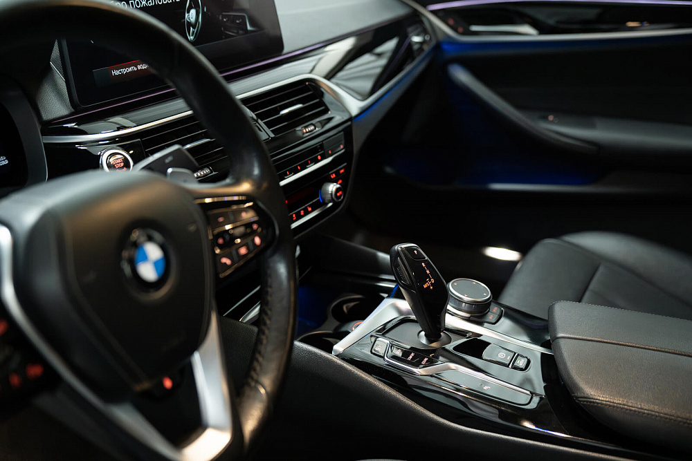 BMW 520d xDrive - Фото 7