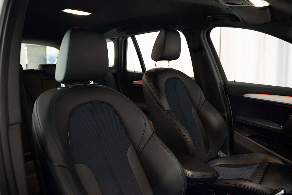BMW X1 - Фото 11