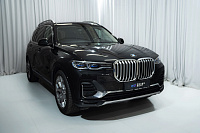 BMW X7- Миниатюра фото 1