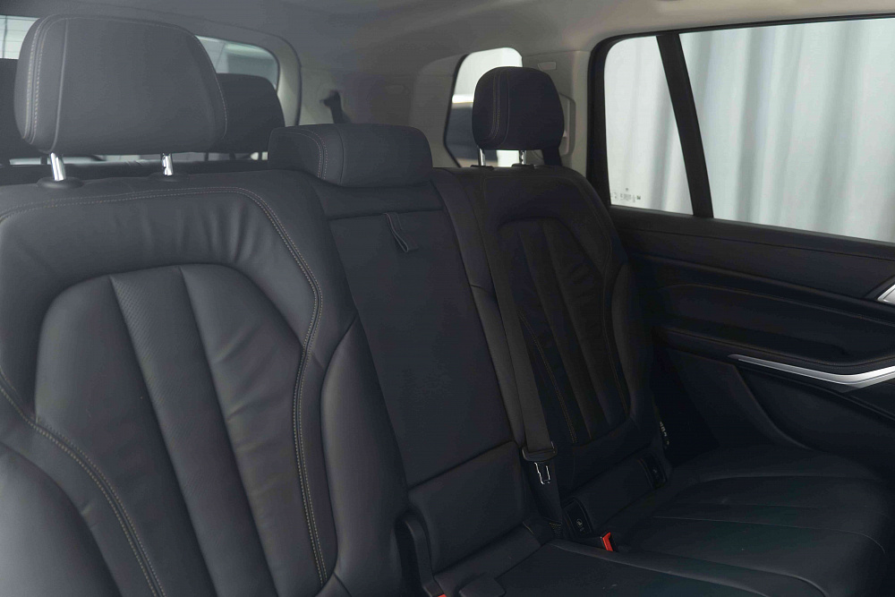 BMW X7 - Фото 12