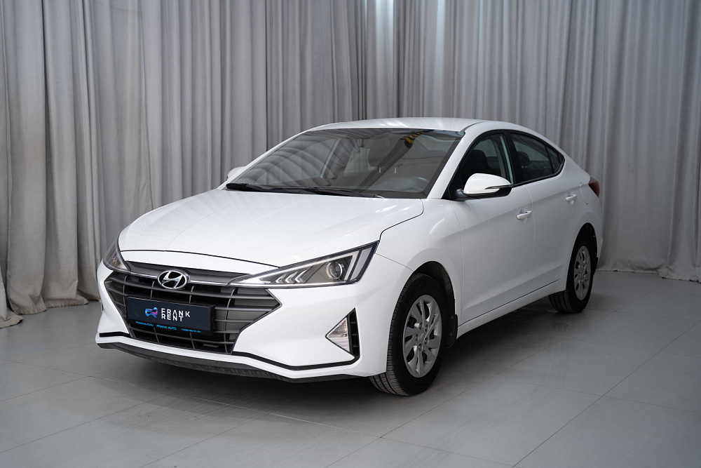 Hyundai Elantra - Фото 0
