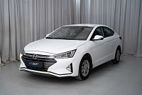 Hyundai Elantra- Миниатюра фото 0