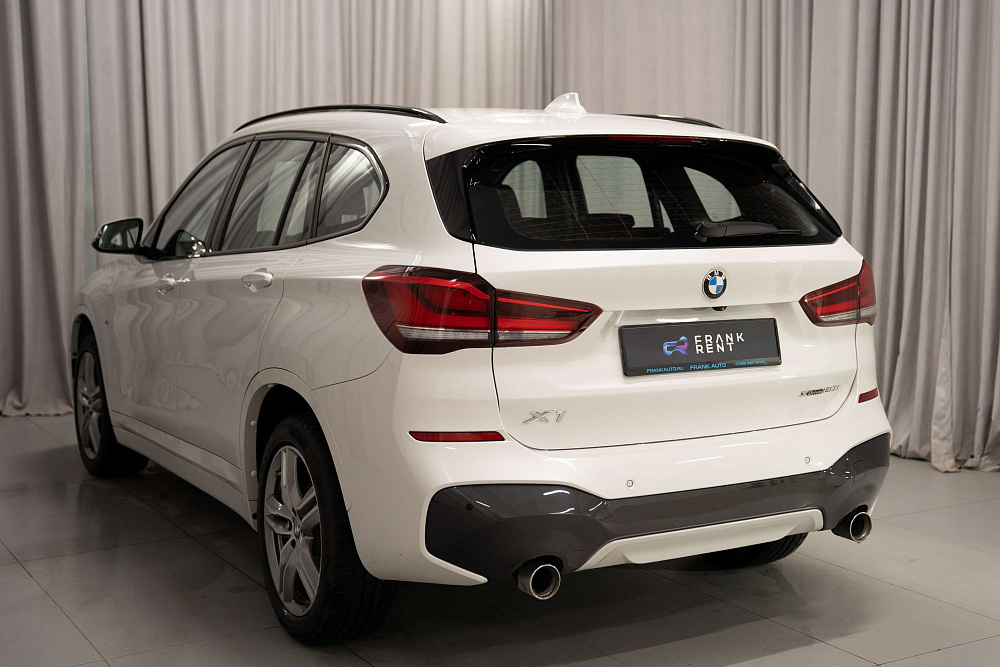 BMW X1 - Фото 5