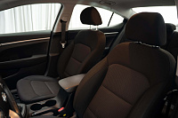 Hyundai Elantra- Миниатюра фото 9