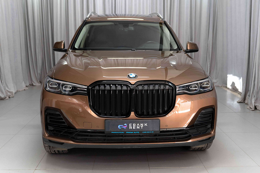 BMW X7 - Фото 1